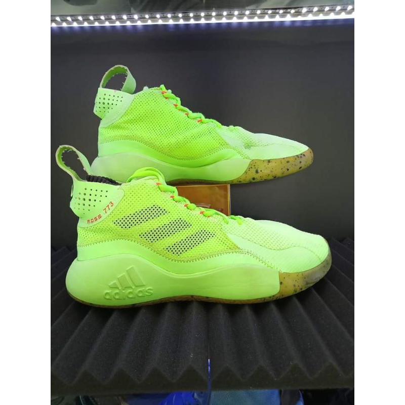 Sepatu Adidas Basket Second