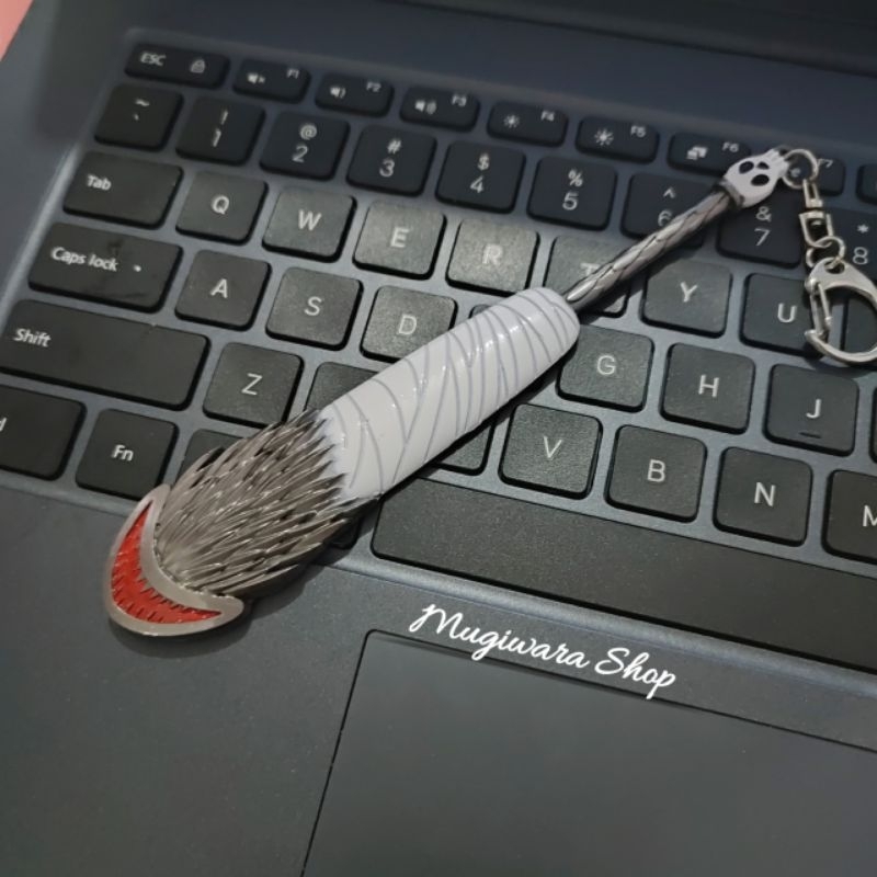 Keychain Pedang Samehada Kisame Gantungan Kunci Anime Naruto Miniatur Pajangan Logam Zinc Alloy