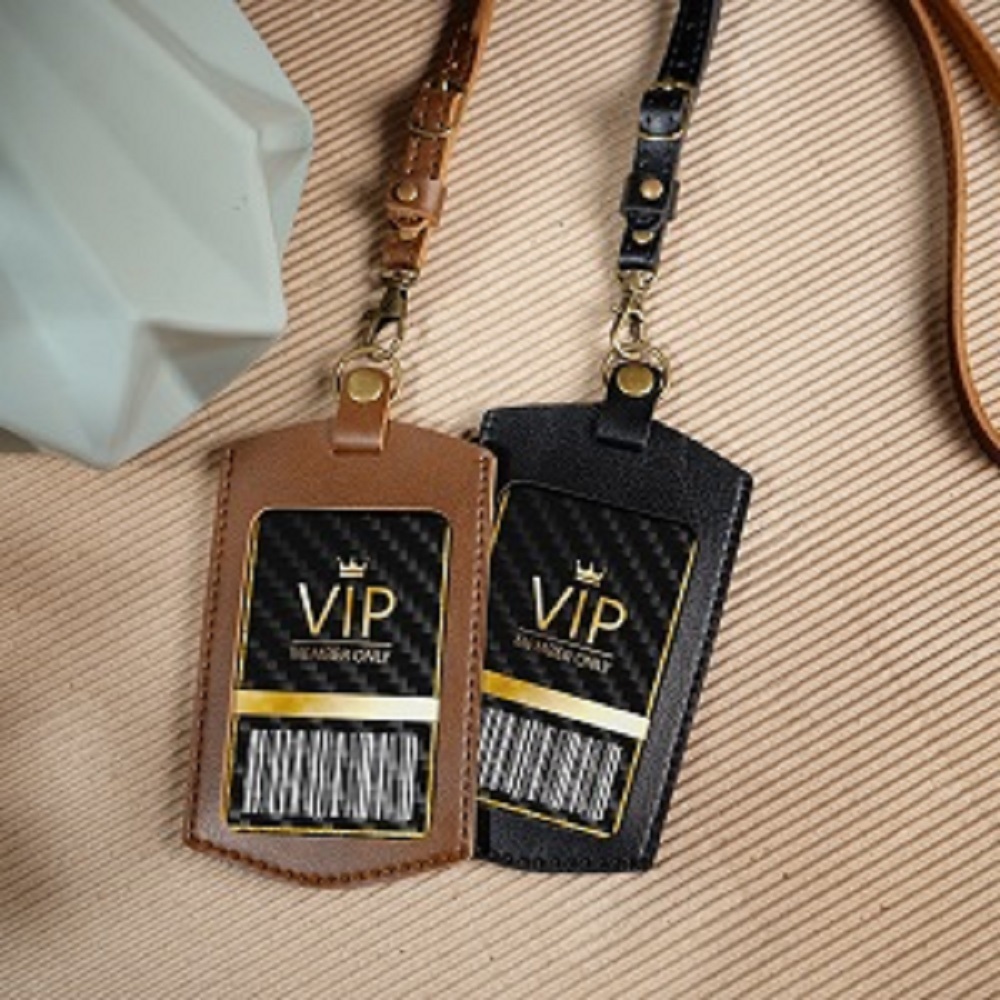 

Cleonix Name Tag Id Card Holder Kulit Bawor Memiliki 3 Slot Kartu Bahan PU Leather Premium Tersedia 2 Warna Coklat dan Hitam New Model Promo Diskon