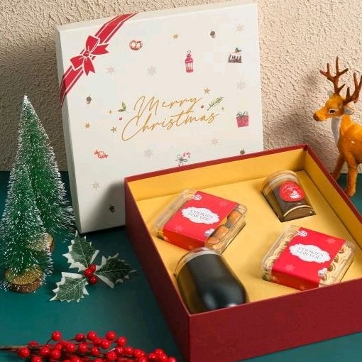 

Ultimate Joy Christmas Hampers by The Fan's Kitchen (Premium Cookies Wisman)