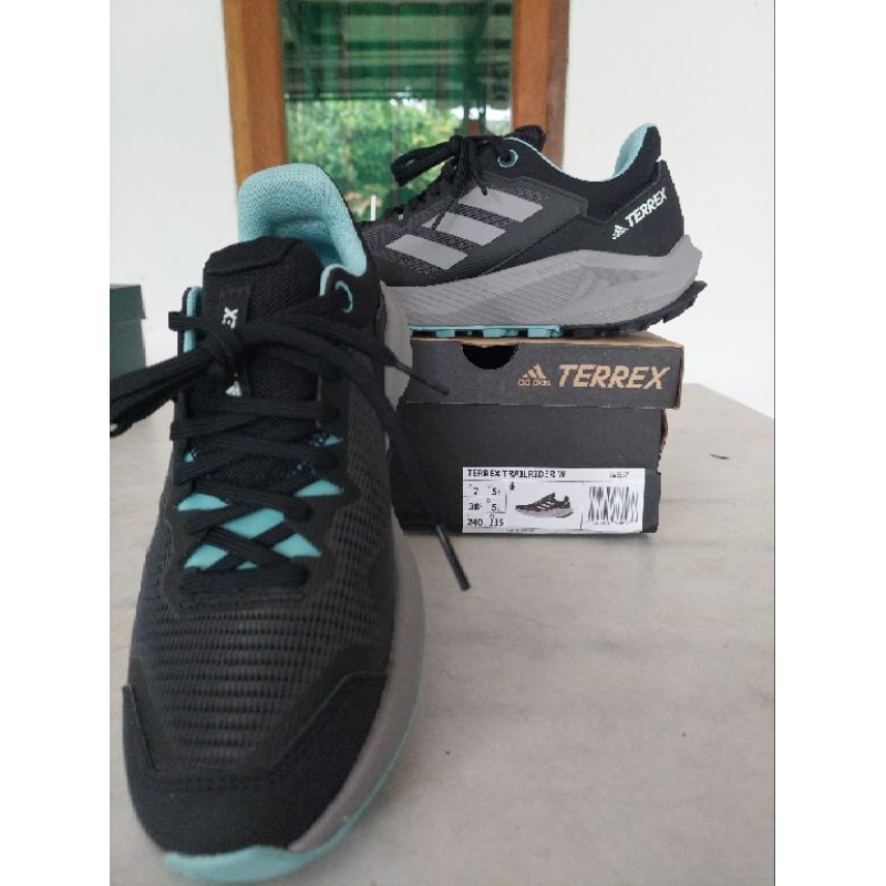 Sepatu Adidas Terrex Trailrider Women size 38 2/3