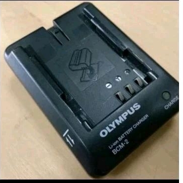 Charger Kamera Olympus BCM 2 untuk Baterai BLM1 BLM5 Kamera E500 E510 E520 E1 E2 E3 dll