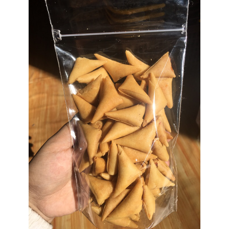 

ACEH | SAMOSA ABON AYAM KEJU 500gram | Grosirsnackmurahdedel