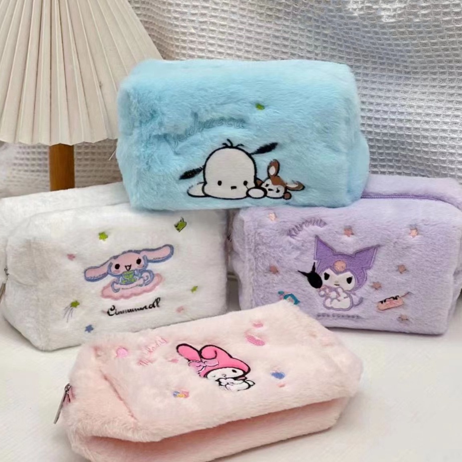 

Hemat Sanrio Jepang kartun bordir tas kosmetik ins gaya anjing kayu manis lucu Kulomi kapasitas besar kasus pena mewah