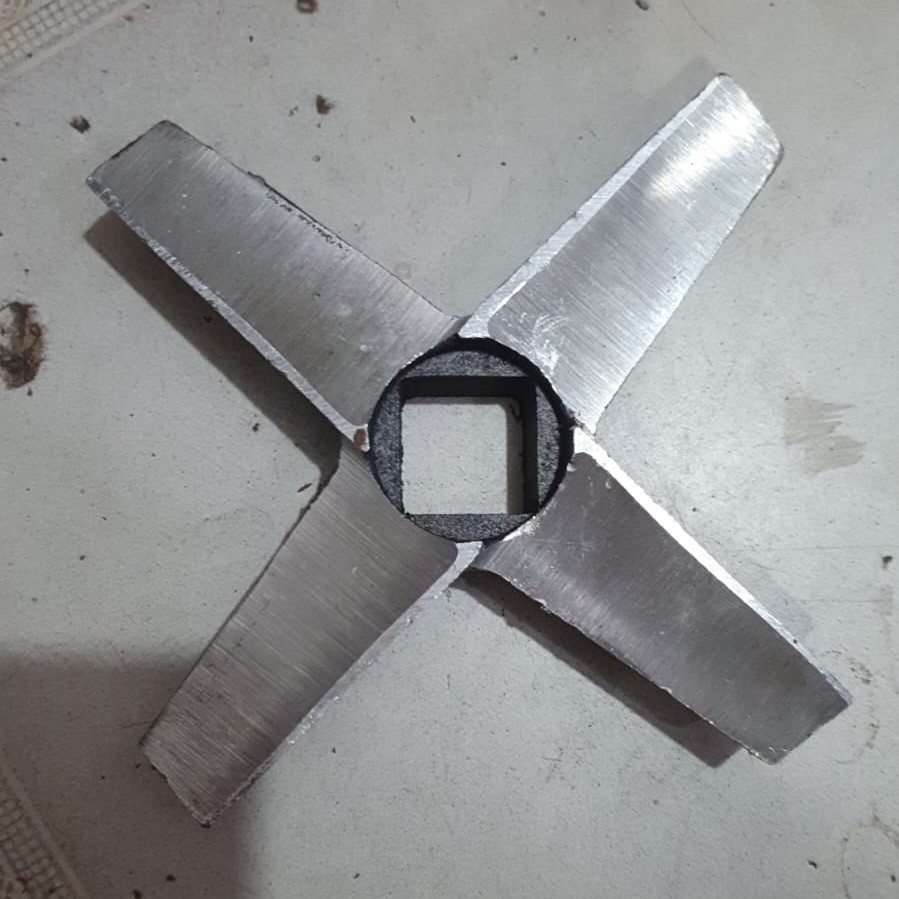 Pisau Gilingan Daging no 62 / Pisau daging no.62