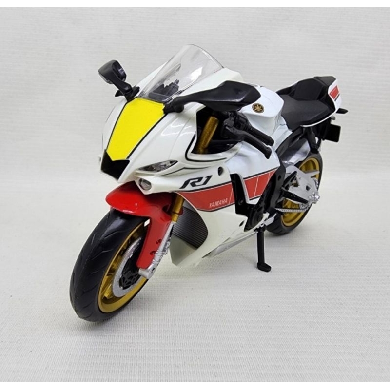 Diecast Motor 2023 Yamaha YZF-R1M