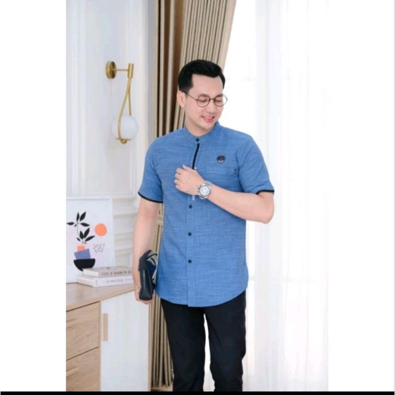 Koko Ilnaaf lengan pendek list