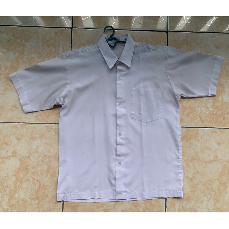 [Preloved] Atasan Seragam Osis Polos / Kemeja Putih