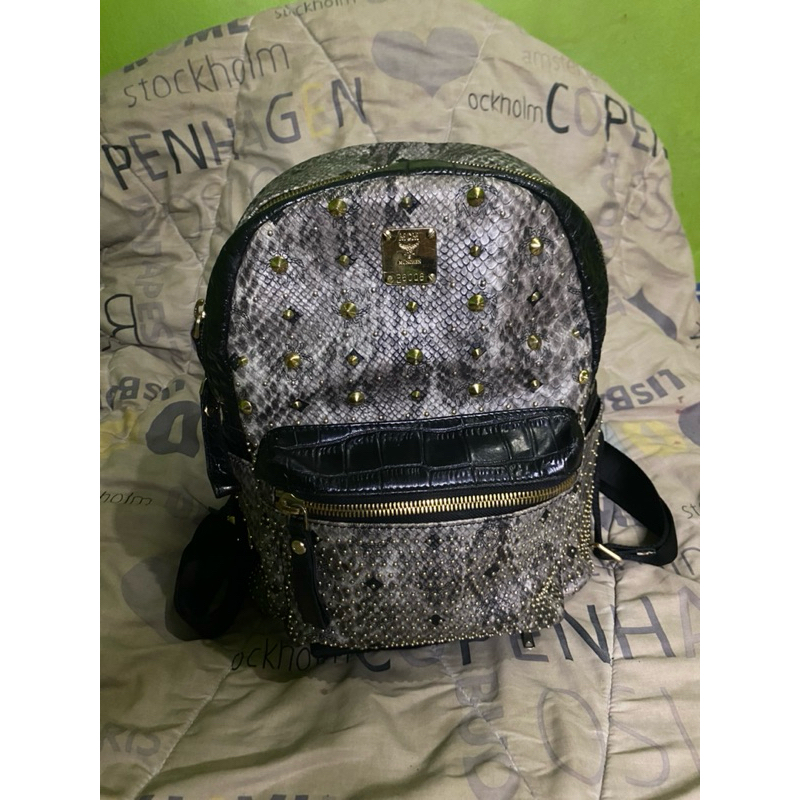 Preloved MCM München ransel