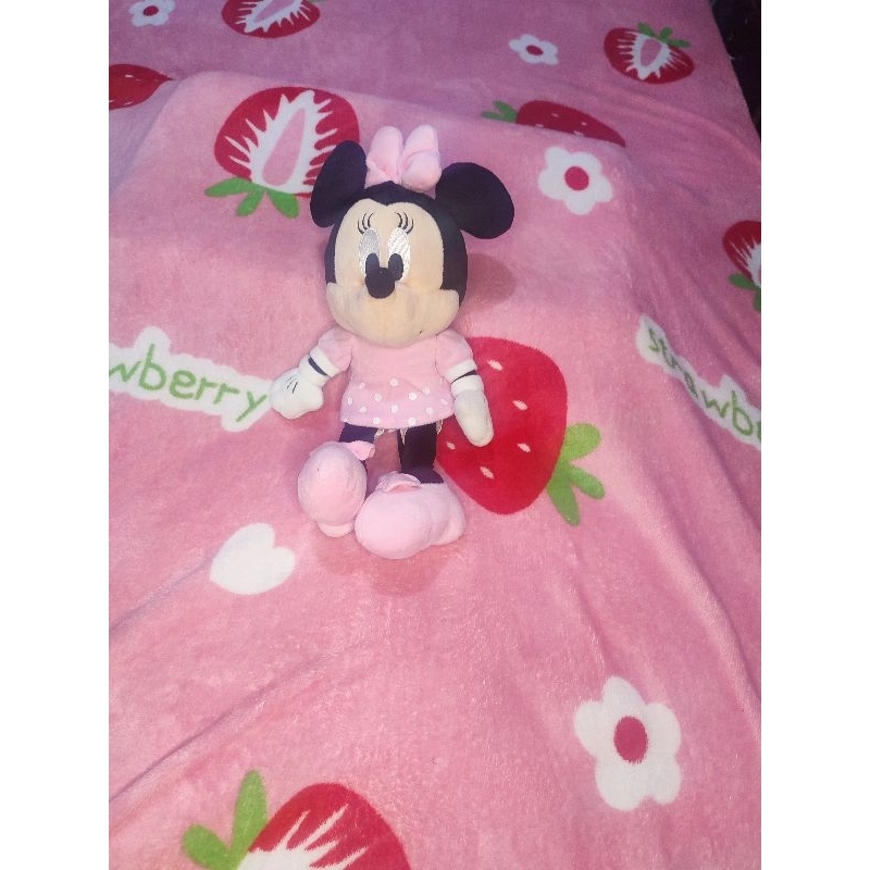 boneka minnie mouse original