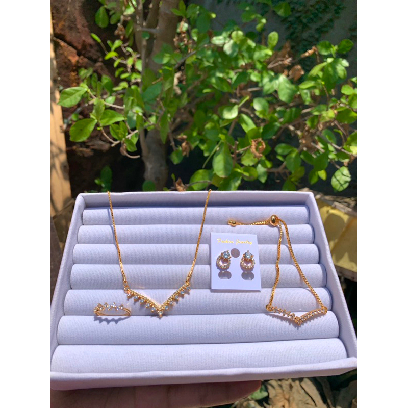 SET KALUNG V + GELANG SERUT V XUPING