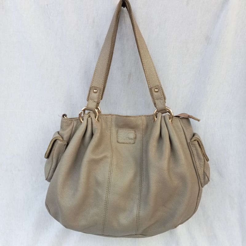 Tas Kulas Kulit Asli Yajna abu Preloved