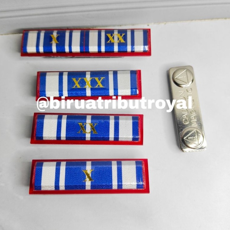 Sale.. PIN KARYA SATYA LENCANA / SATYA LENCANA KARYA SATYA / KARYA SATYA MAGNET