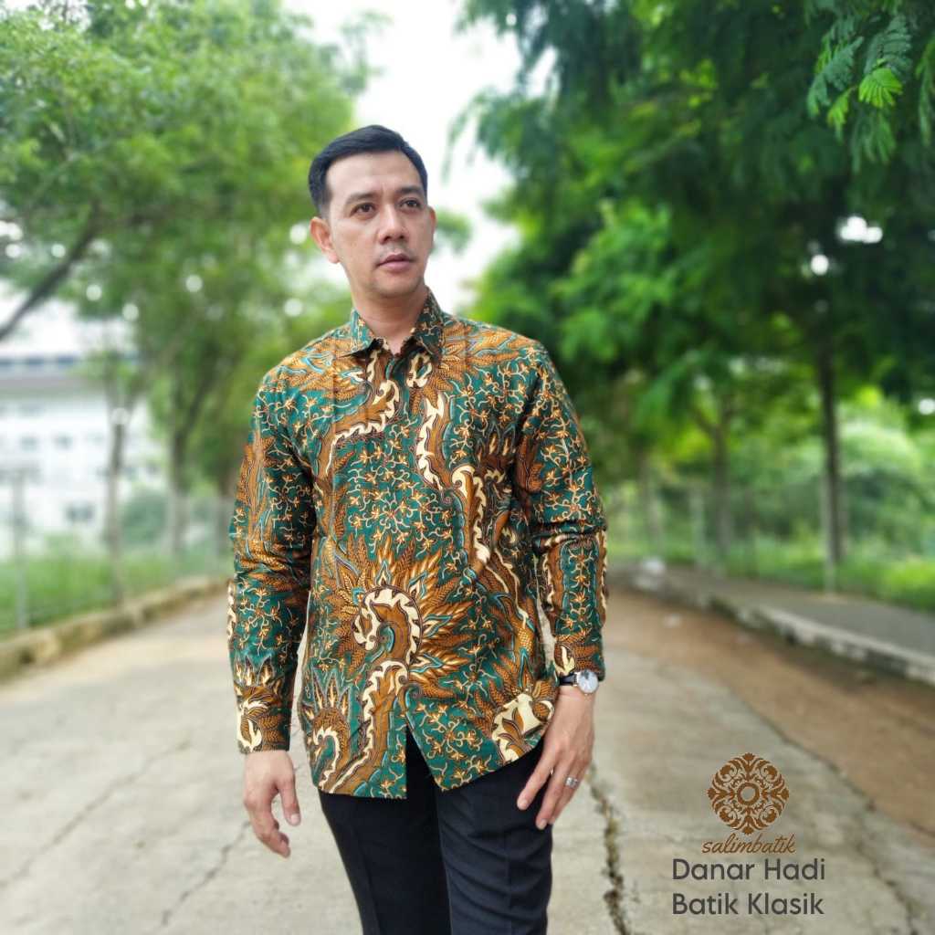 Kemeja Batik Danar Hadi Solo