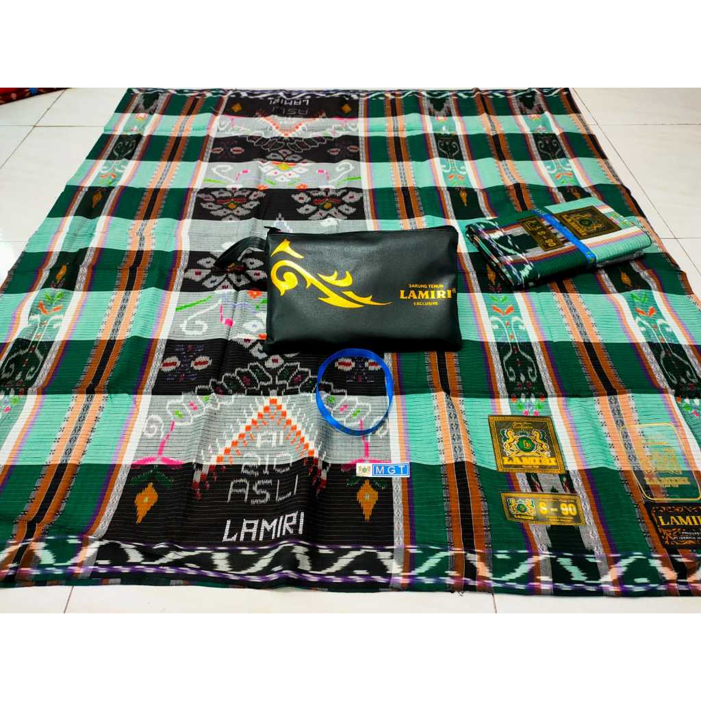 Saring Lamiri Motif KOTAK SONKET TIMBUL SUTRA 50%