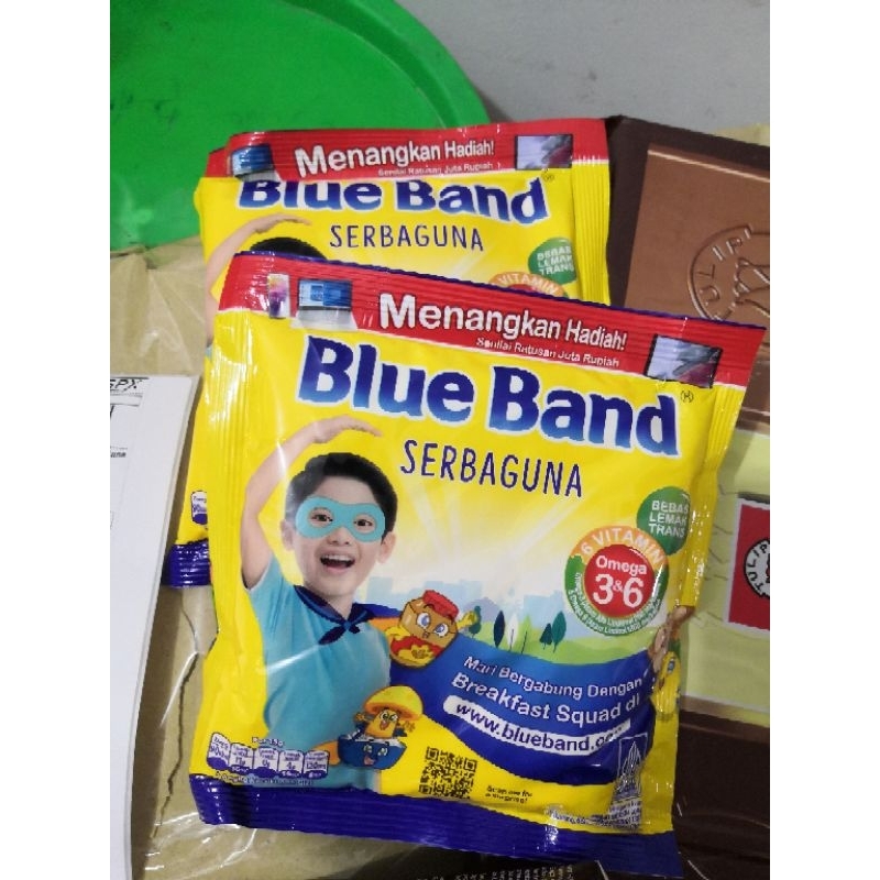 

Blue Band margarin serbaguna sachet 200gr