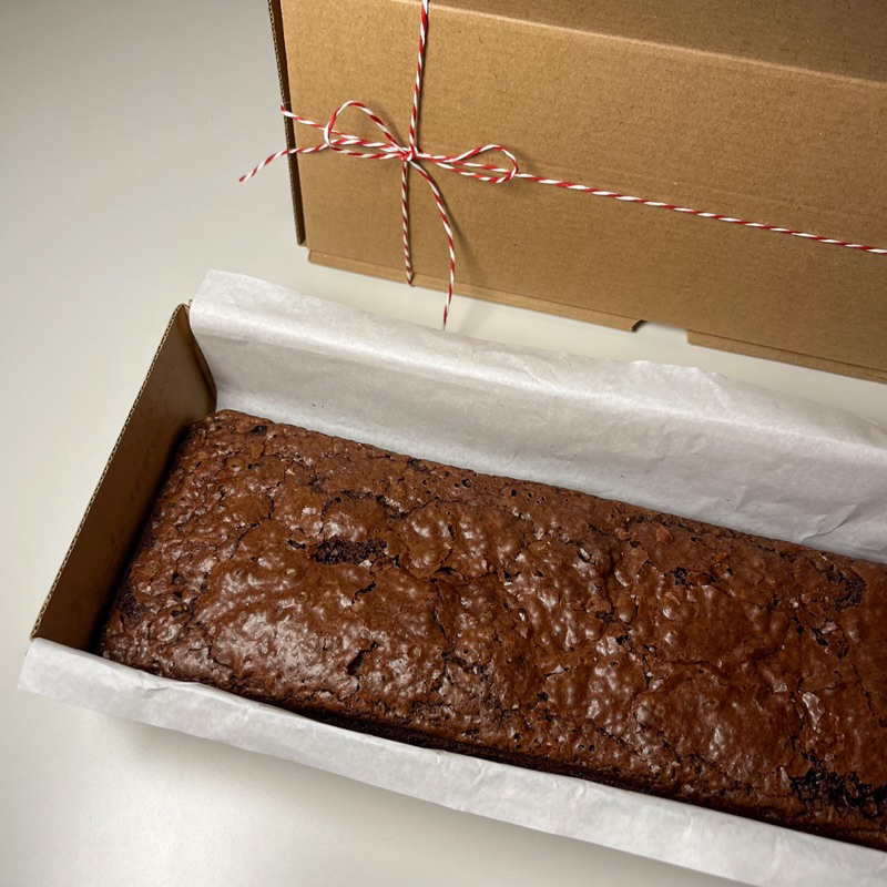 

Fudgy Brownies | Whole Box | HAMPERS gift natal lebaran