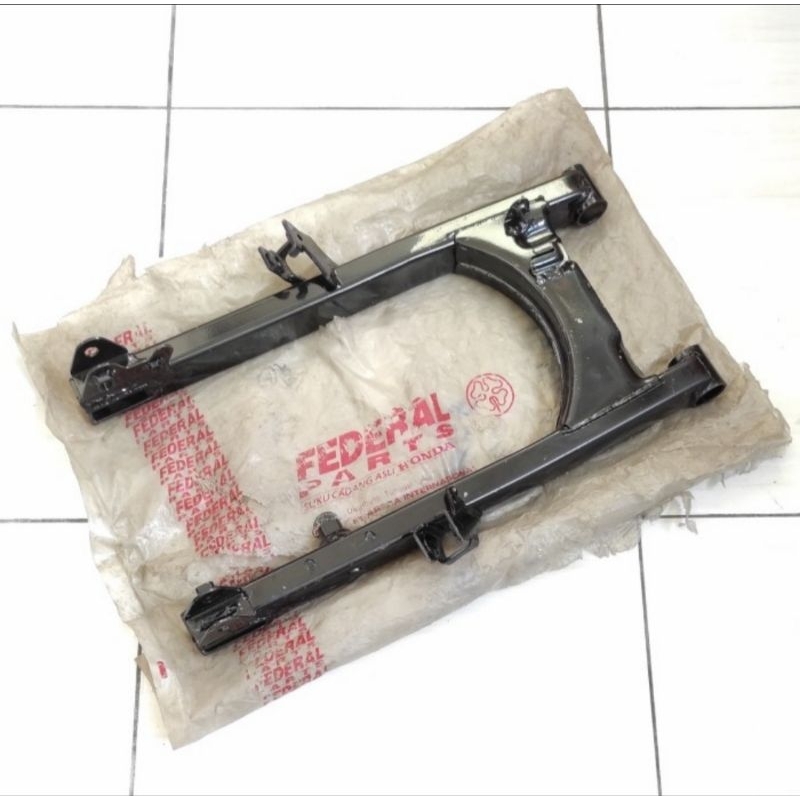 swing arm arem lengan ayun garpu belakang honda GL pro GL-pro GL max GL-max original japan