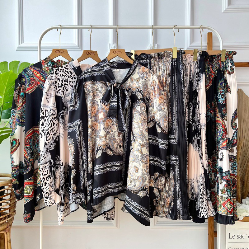 One Set Mila / Baju Setelan Plisket Wanita Import