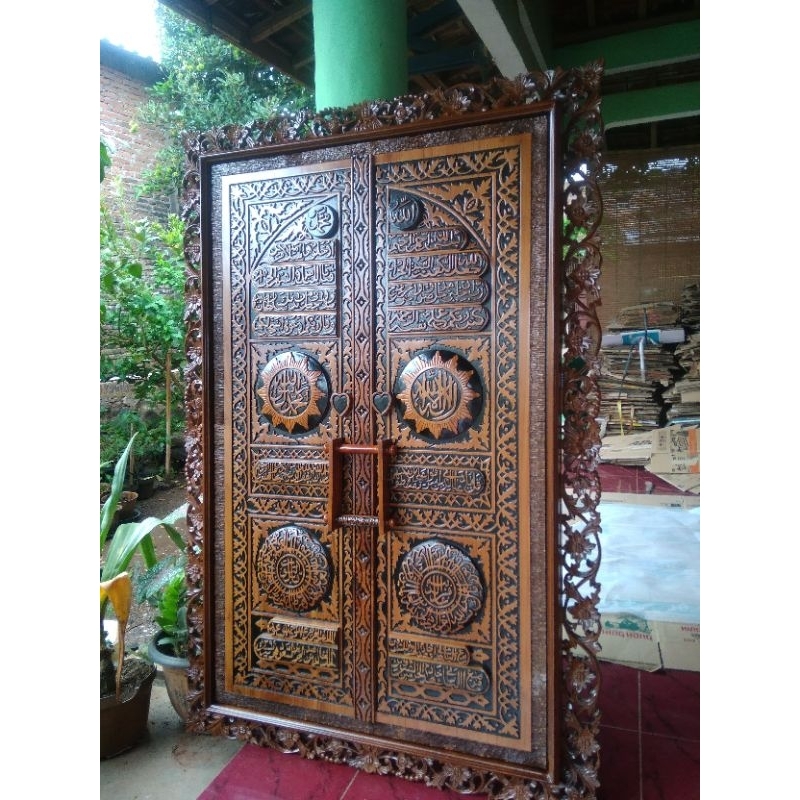 kaligrafi ukiran jati pintu kakbah