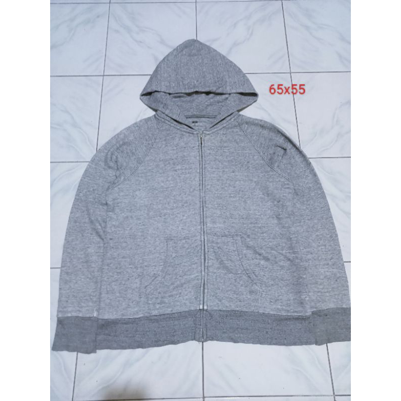 UNIQLO zip hoodie