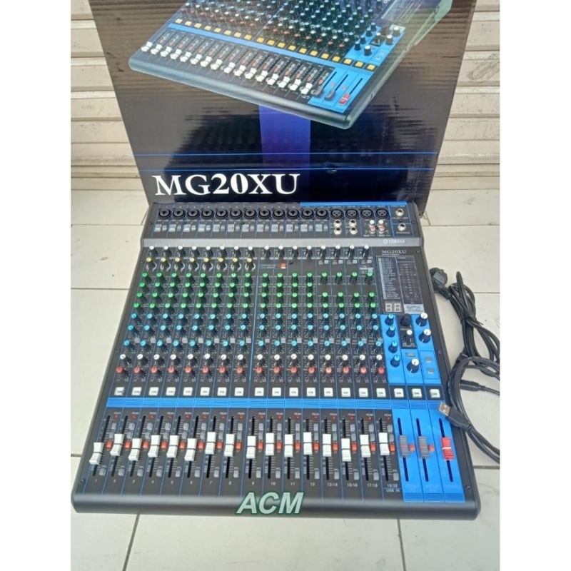 MIXER YAMAHA MG20XU MIXER 20 CHANNEL MG 20 XU