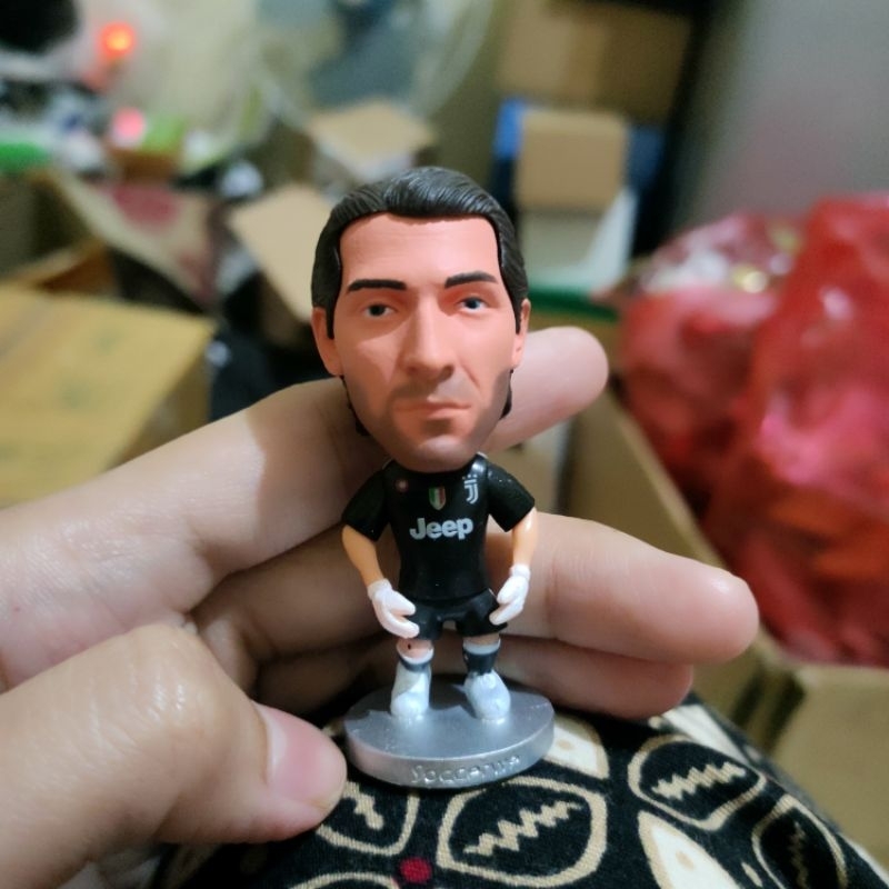 Action Figure Gianluigi Buffon Juventus Soccerwe