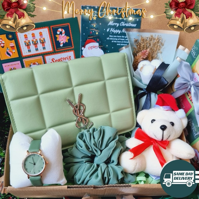 

Hampers Natal Tas Cewek / Kado Natal Cewek / Hadiah Christmas Gift