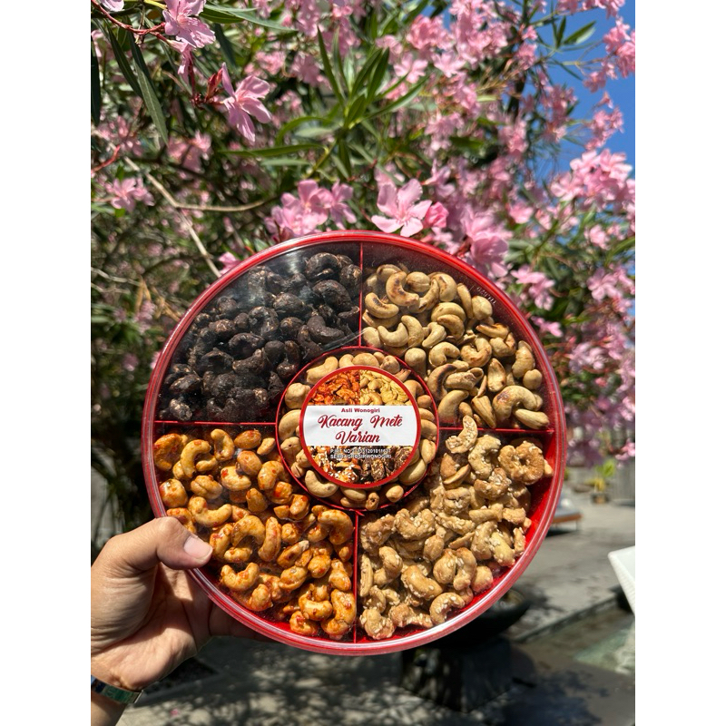 

KACANG METE MIX 5 RASA NETTO 1KG / KACANG METE TRAY NETTO 1KG