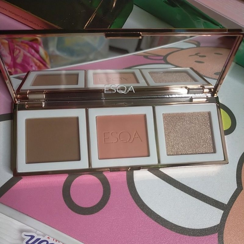 Esqa cheek Palette