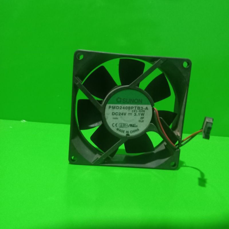 Fan DC 12V -24V  Ukuran 8x8