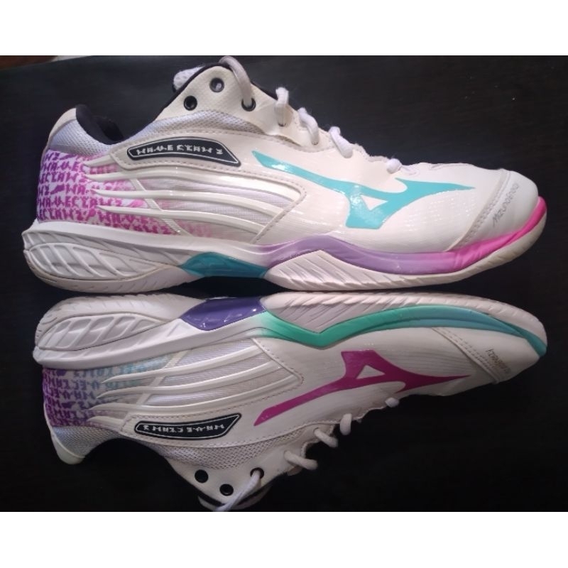 sepatu badminton/voli second original mizuno wave claw 2 size 40,5