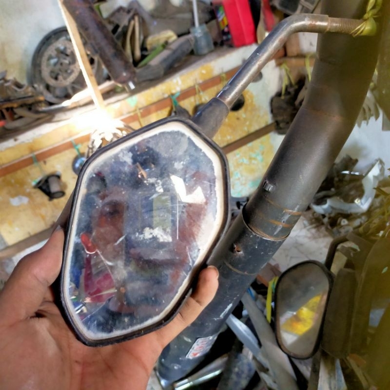 Spion Mirror Miror Kiri Honda Megapro Mono Megapro Primus MP TIGER Revo Verza Original Bekas Copotan