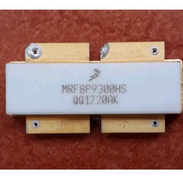 Mosfet MRF8P9300HS MRF-9300 MRF 9300 MRF9300