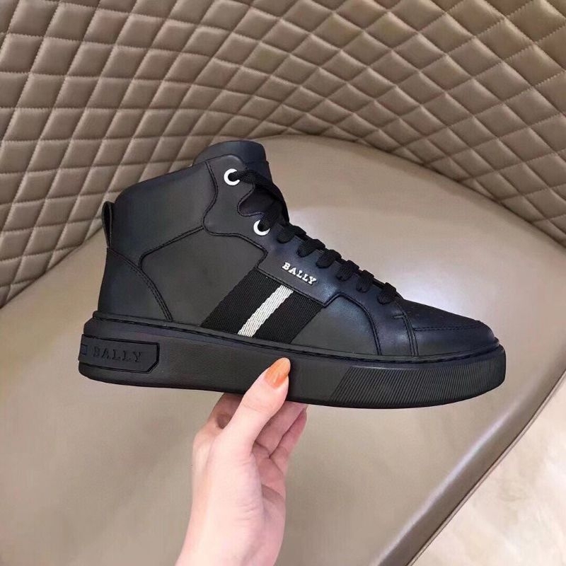 SEPATU SNEAKERS PRIA BALLY KULIT
