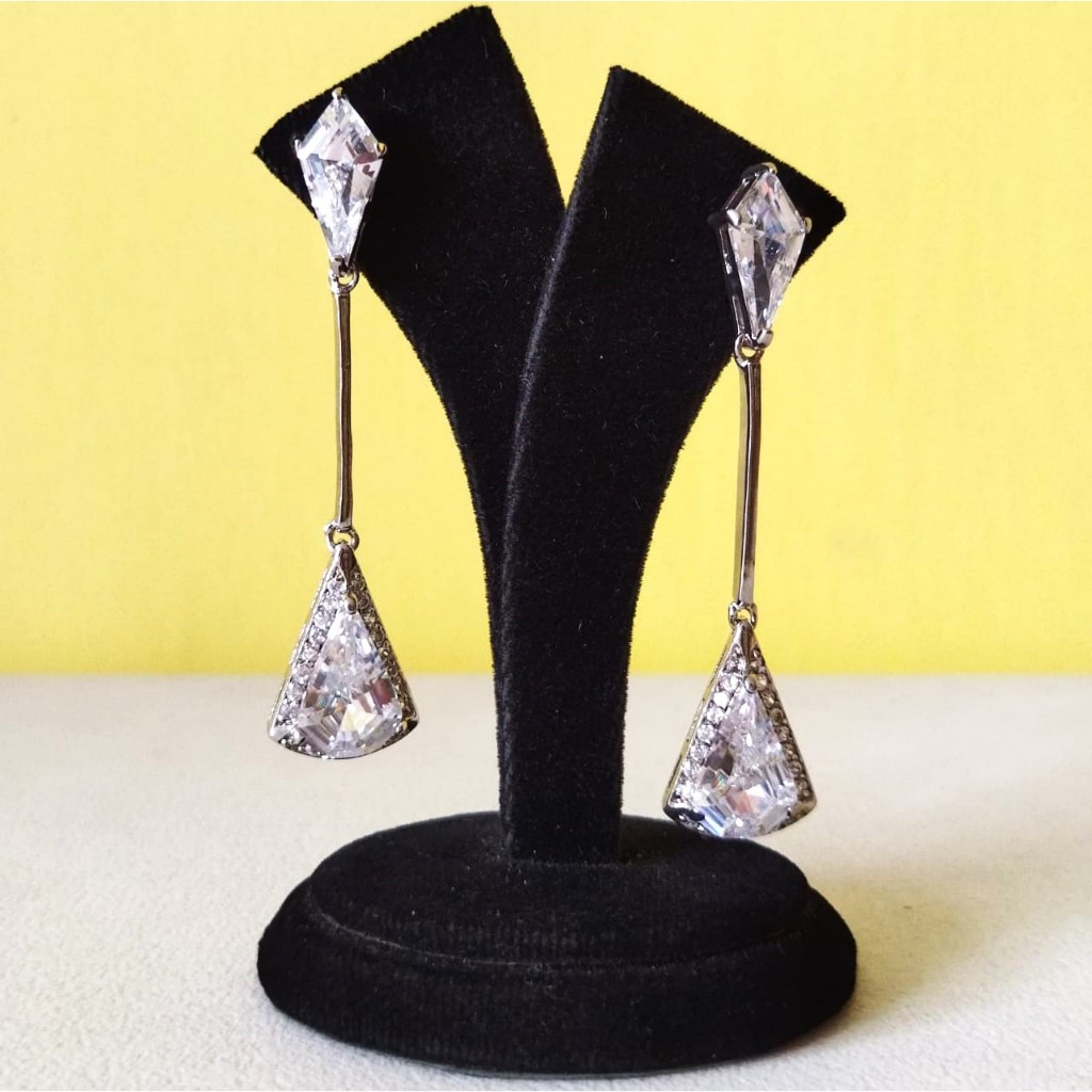 ANNYEONG HASEYO GIFT SHOP | Anting Perak Panjang | Silver Earrings | Titanium | Panjang 5.5 cm