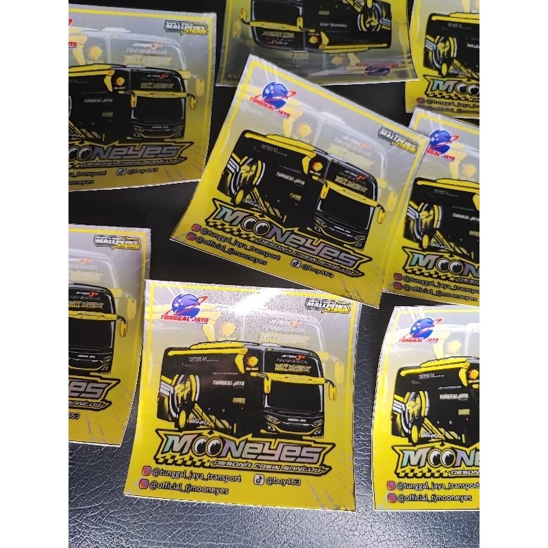 

Sticker Kotak Mooneyes