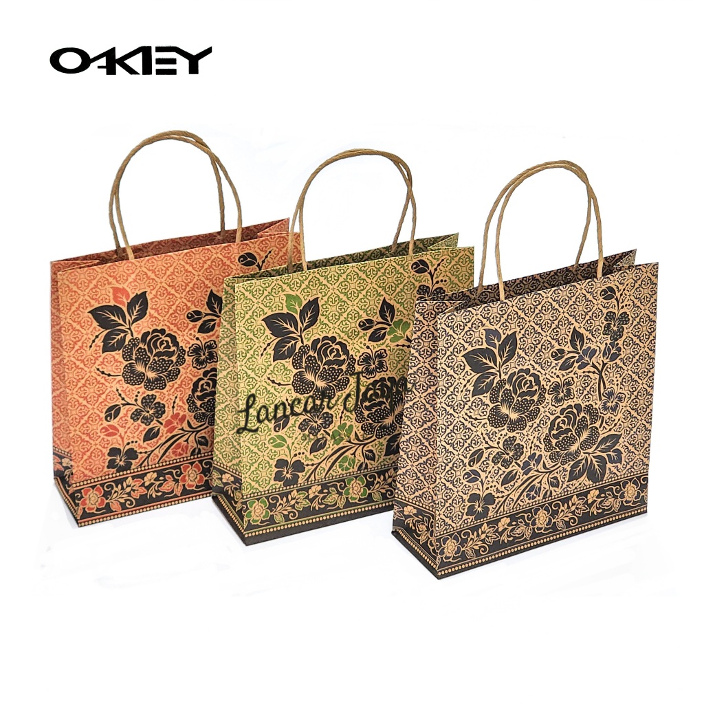 

1 PAK / 10 Pcs Kraft Paper Bag A Batik OKEY ( 22 x 24 x 8 cm )
