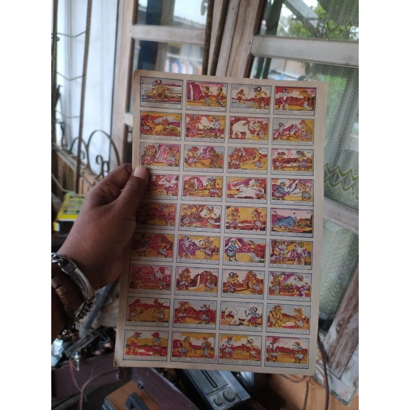 GAMBAR UMBUL WAYANG EJAAN LAMA ( KOLEKSI BARANG JADUL)