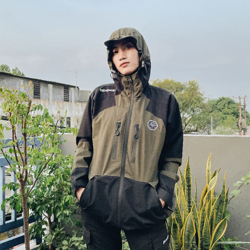 Jaket Gunung Irco Revenge Pria Wanita Iner Polar Layer Taslan Tahan Air