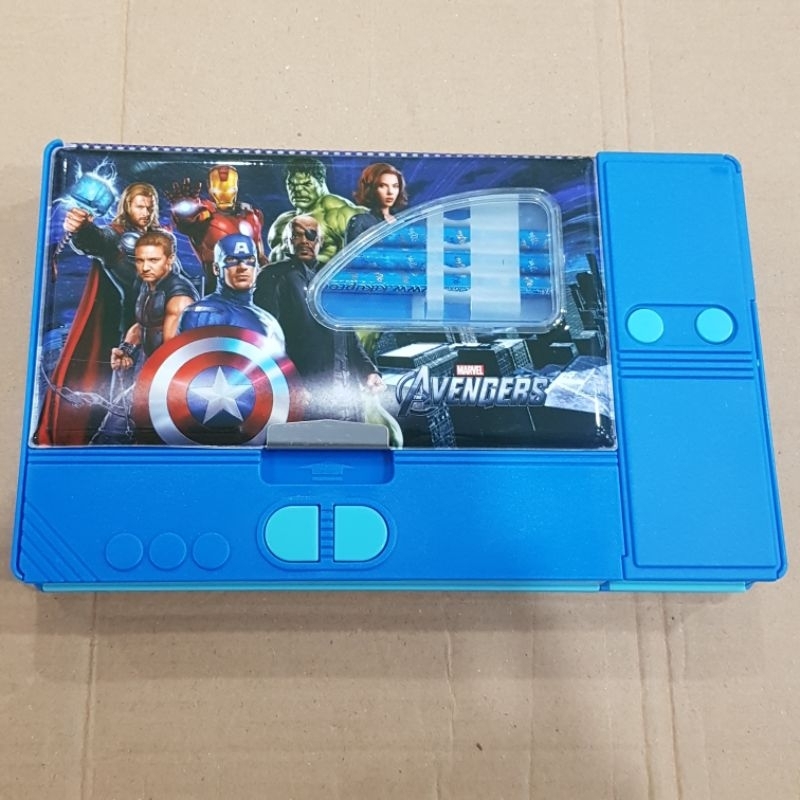 

Tempat Pensil Magnet Jumbo + Isi Pensil Avengers KJ-848