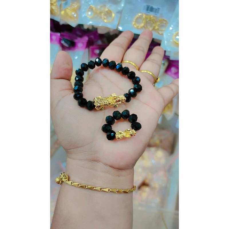 gelang dan cincin batu giok campuran lapis emas