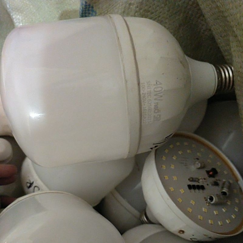 Led off (mati)Retur pabrik 40 watt