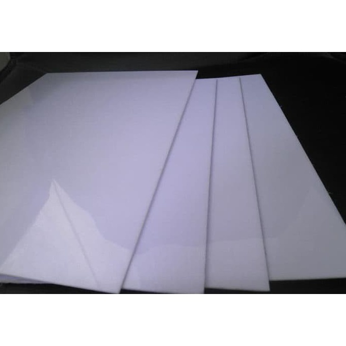 

Ready stock Lembaran Akrilik Bening 70x50cm 2mm SBD