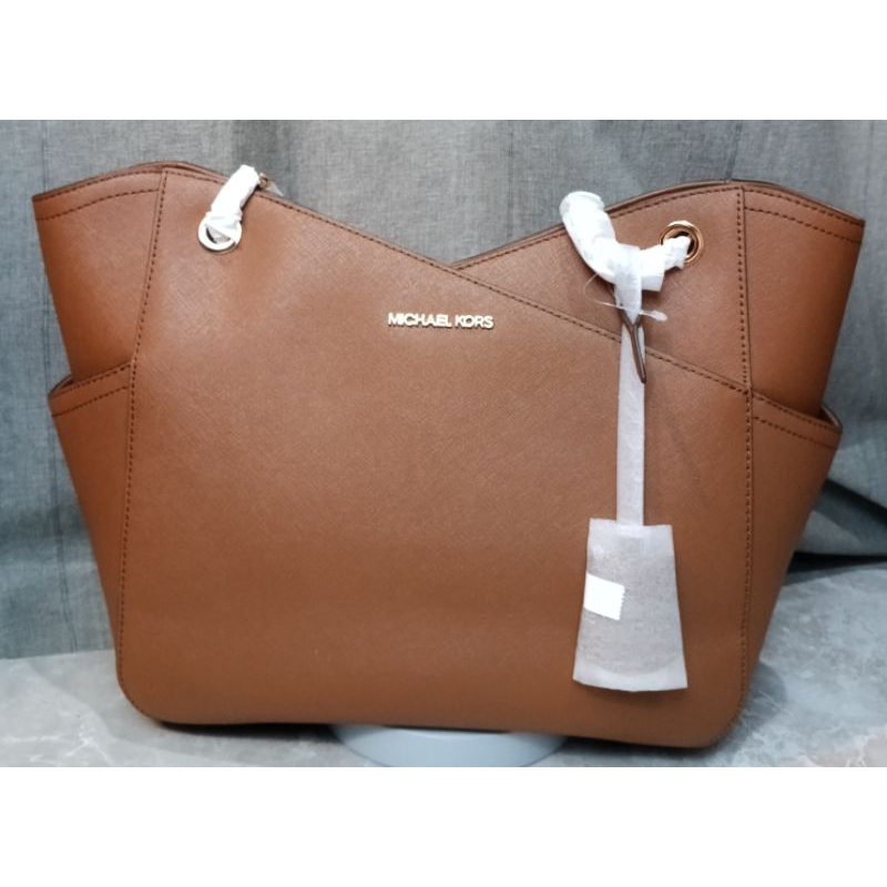 MK JET SET CHAIN TOTE