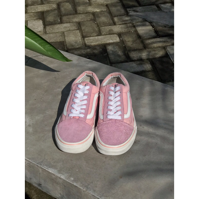 SEPATU VANS OLD SKOOL SEPATU THRIFT SECOND ORIGINAL SEPATU MURAH PRELOVED SEPATU THRIFT VANS OLD SKO