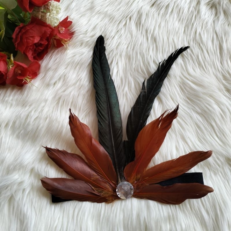 bandana bulu/hiasan tari/hiasan kepala/bulu merah putih/hiasan karnafal