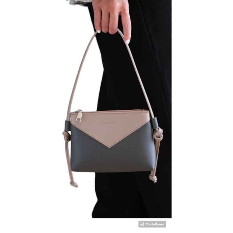 Tas slempang kulit sapi jeruk Garut