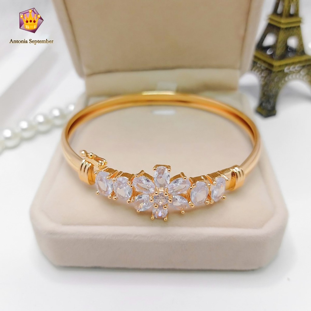 Gelang Bangle Bulat Bunga Permata Crystal Putih Lapis Emas Titanium