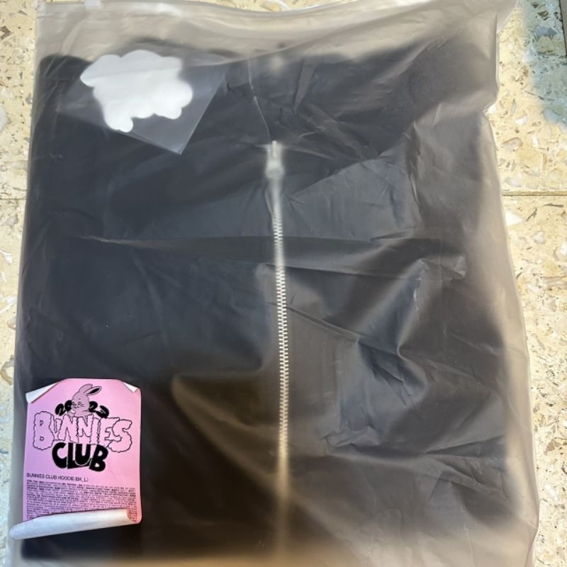 [PLNSN] BUNNIES CLUB HOODIE